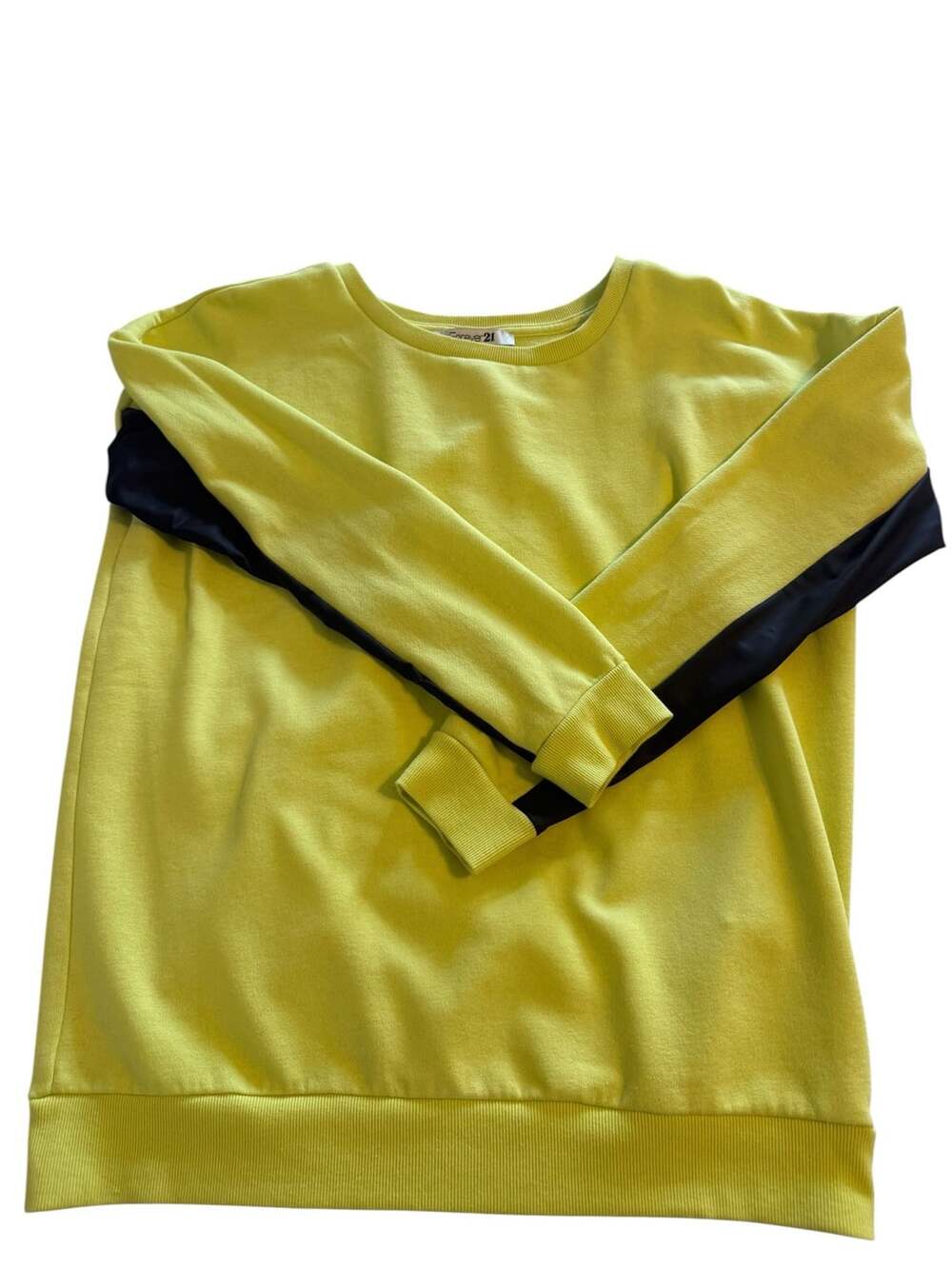 Vintage 90s Forever 21 Lime Green & Black Colorblock Long Sleeve Sweatshirt